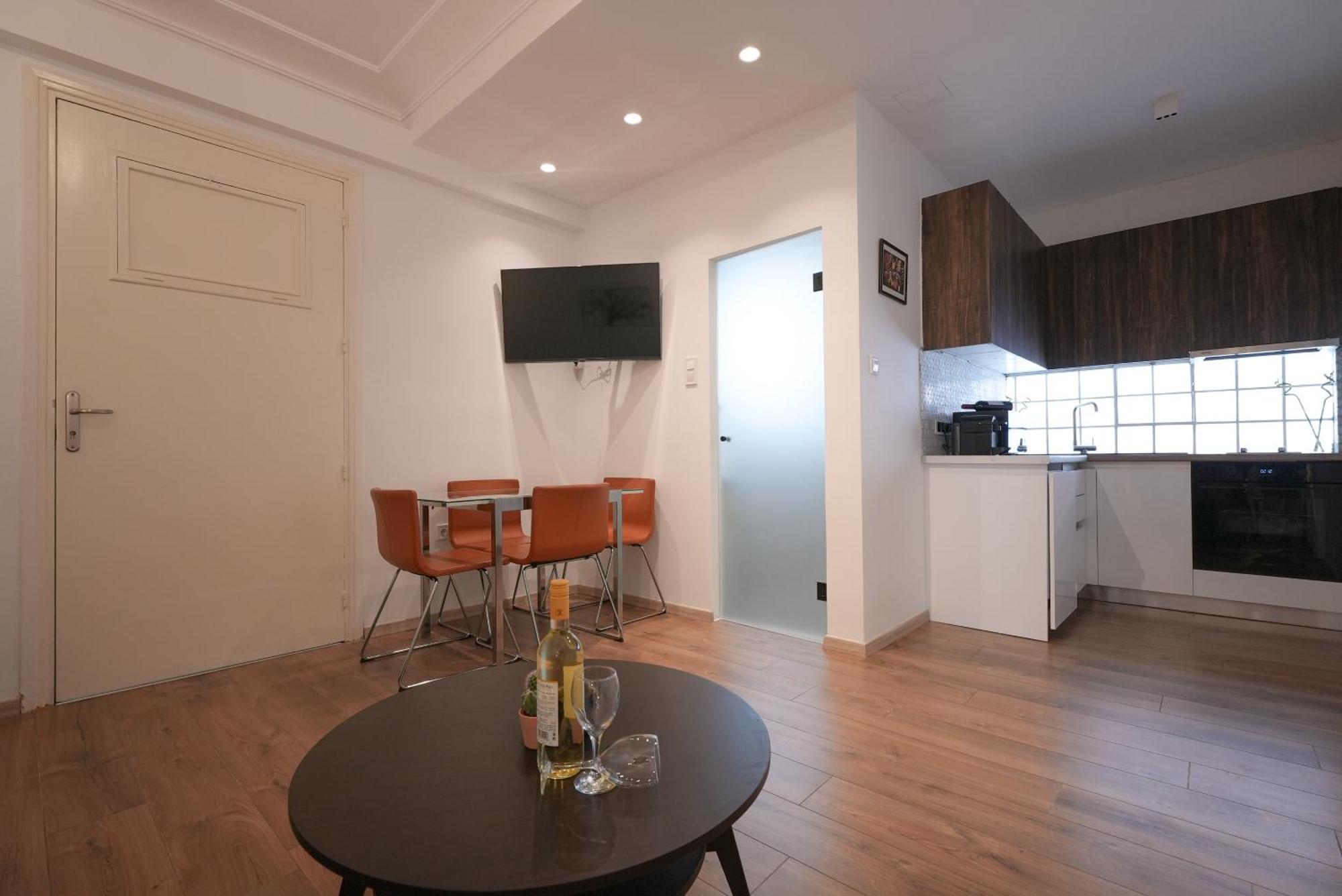 Syntagma Square, 50Sqm Nikis Luxurious Apartment เอเธนส์ ภายนอก รูปภาพ